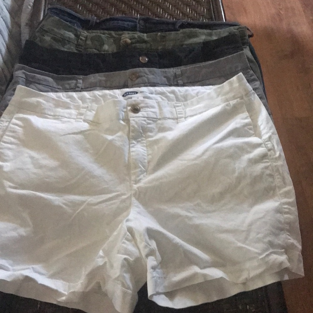 5 pairs of Old Navy Shorts